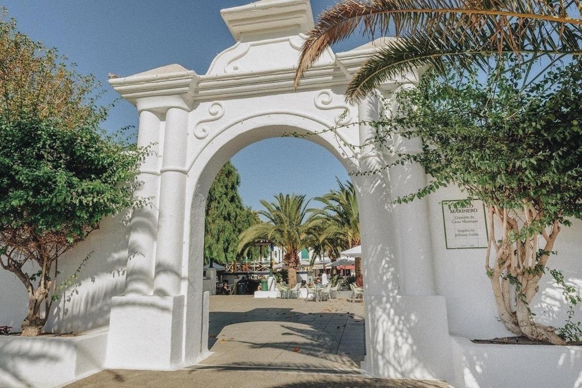 Lanzarote Beach Apartments, Casa Bruna Costa Teguise Eksteriør billede