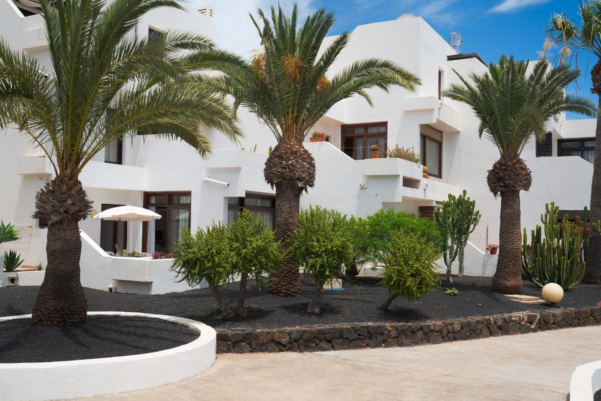 Lanzarote Beach Apartments, Casa Bruna Costa Teguise Eksteriør billede